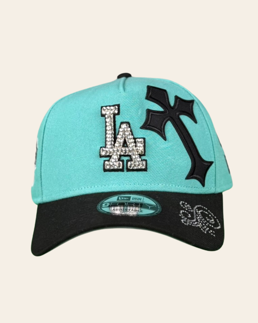 LA Crystal Cross Snapback – Tiffany Black Edition