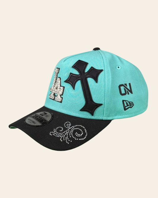 LA Crystal Cross Snapback – Tiffany Black Edition