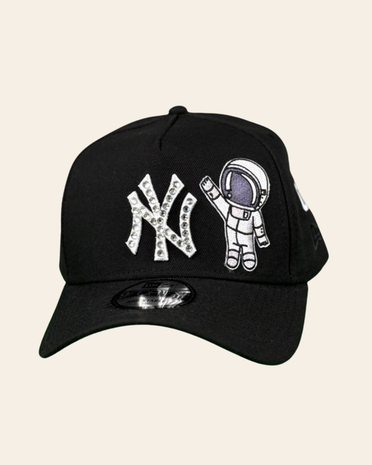 New York Yankees Astronaut – Custom Snapback Hat