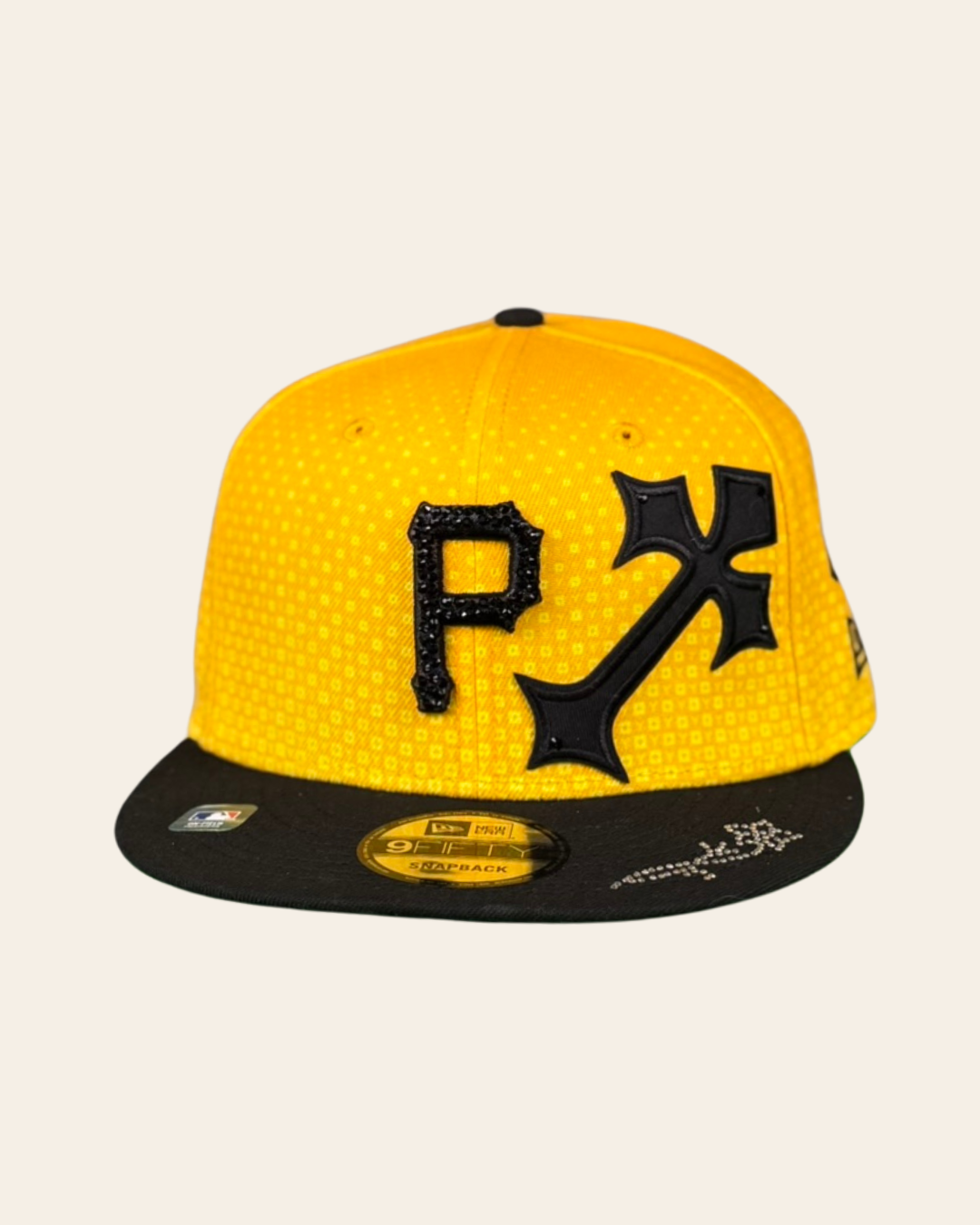 Pittsburgh Black Rose Cross – Custom Snapback